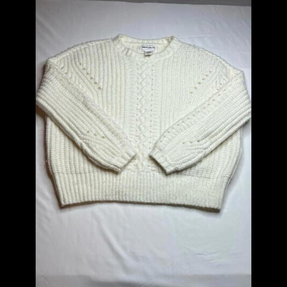 For The Republic White Womens Sweater Sz XS